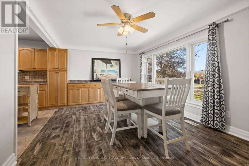 7 Prueter Avenue, Kitchener, photo 6