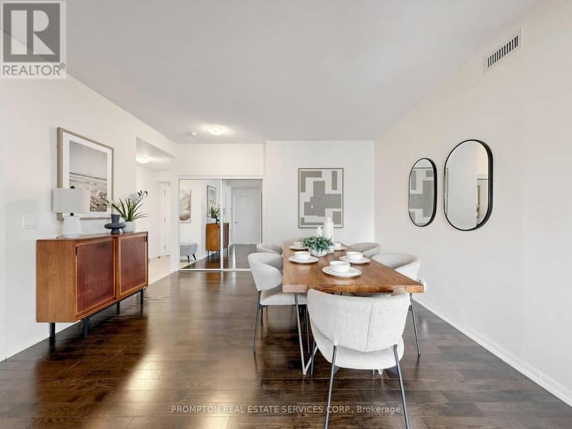 905 - 832 Bay Street, Toronto, photo 6