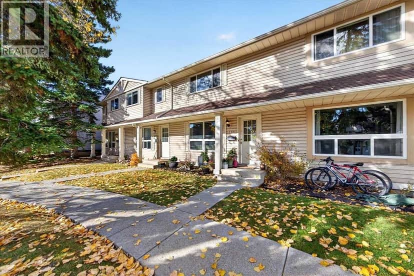 130 Woodmont Terrace SW, Calgary, photo 3