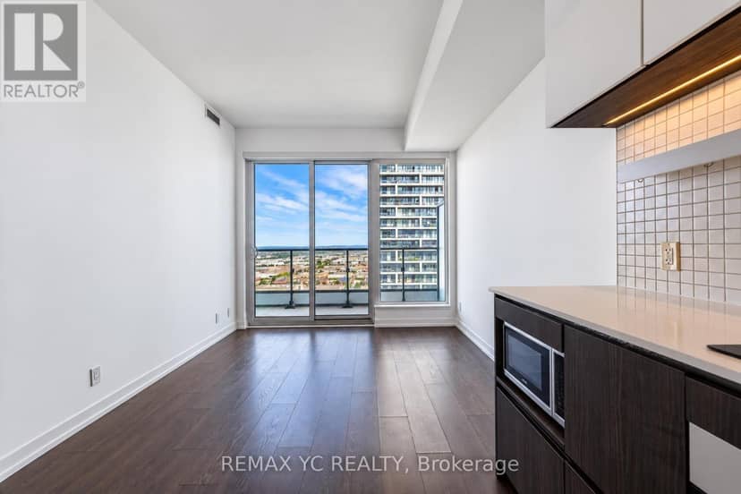 3501 - 5 Buttermill Avenue, Vaughan, photo 4