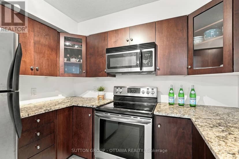 1012 - 138 Somerset Street W, Ottawa, photo 6