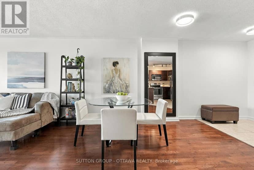 1012 - 138 Somerset Street W, Ottawa, photo 7