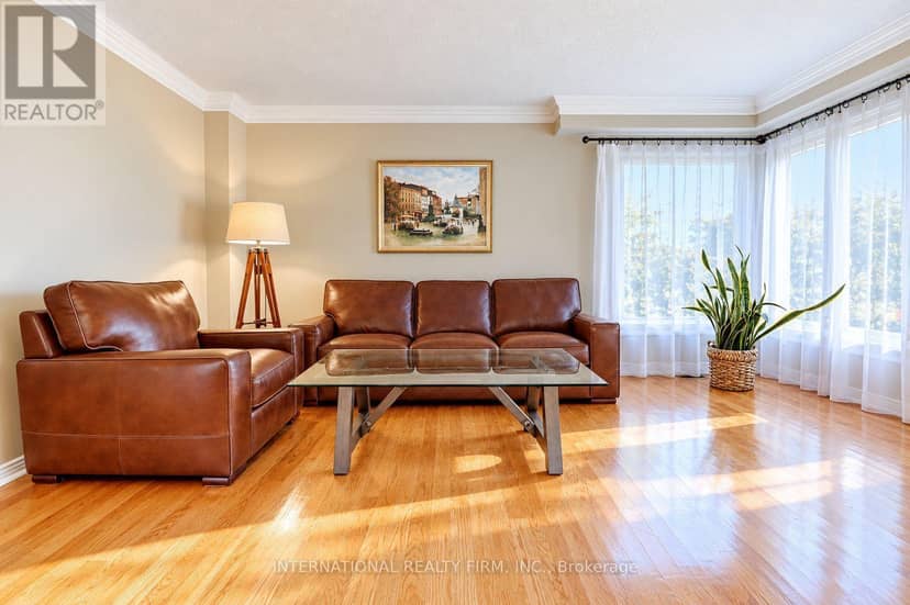 297 Kingsbridge Garden, Mississauga, photo 5