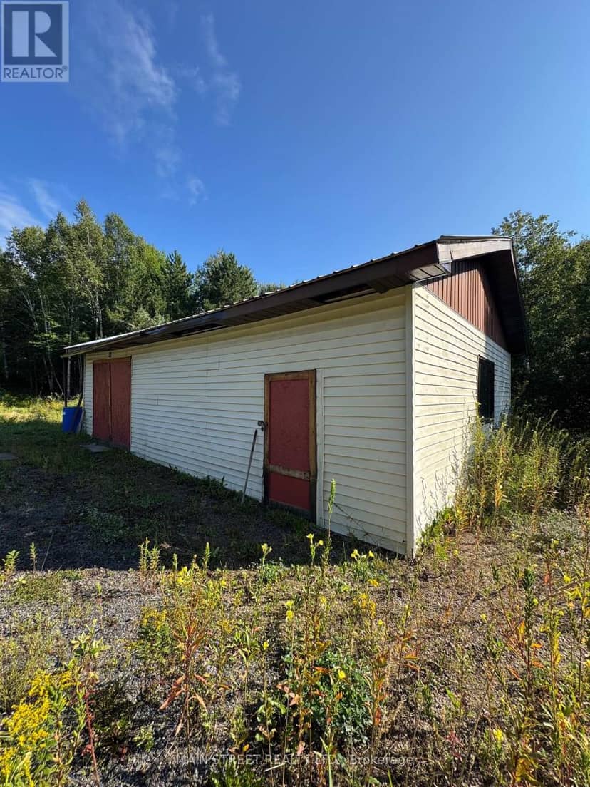 2591 Papineau Road, Papineau-Cameron, photo 3