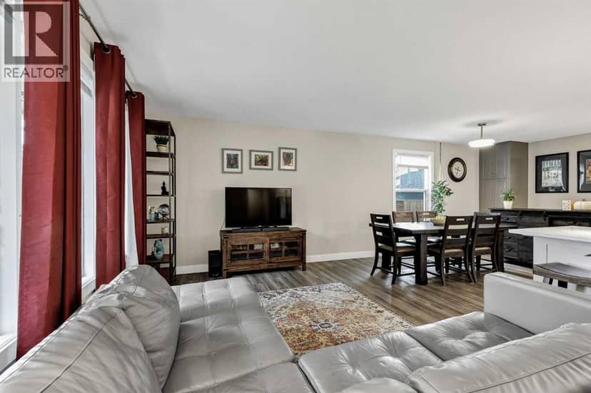 96 Alderwood Close SE, Calgary, photo 4