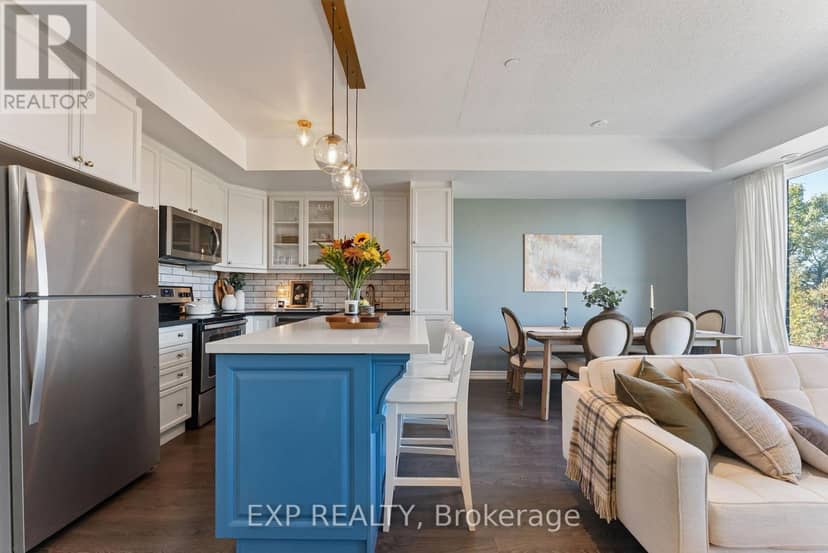 6 - 145 Long Branch Avenue, Toronto, photo 8