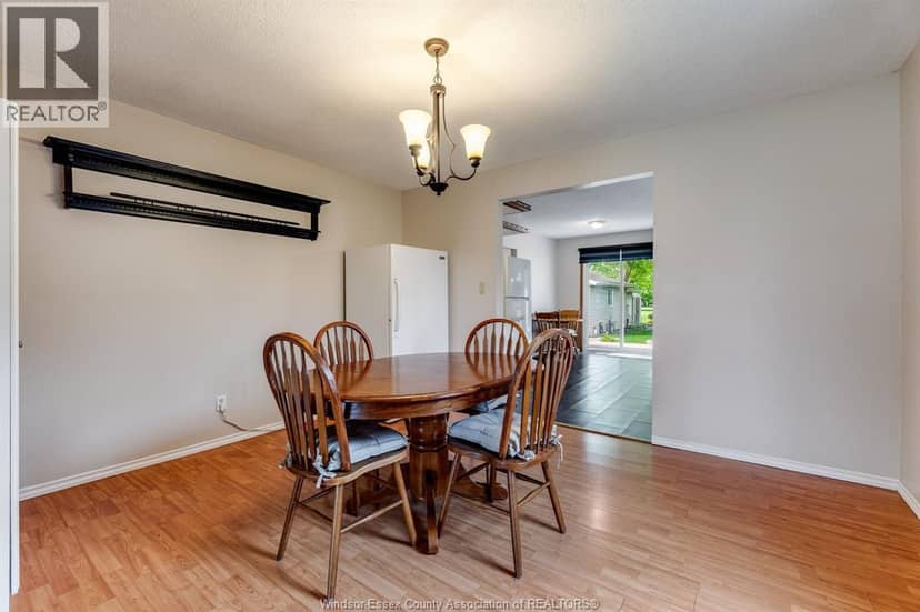 109 Erie STREET North, Merlin, photo 8