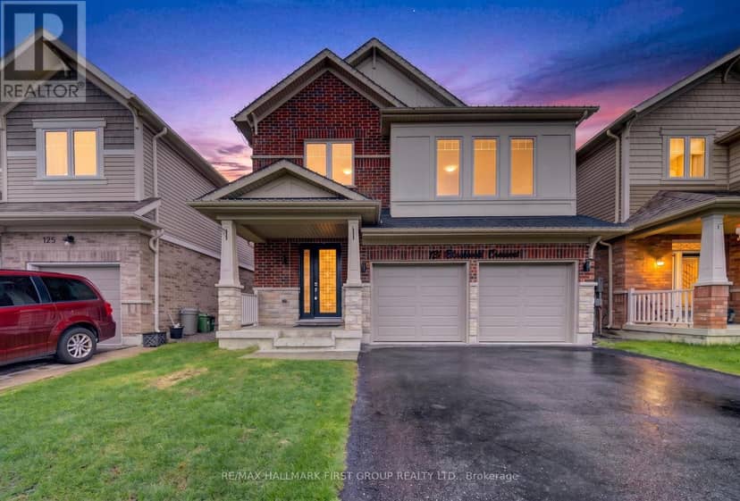 121 Blackwell Crescent, Oshawa
