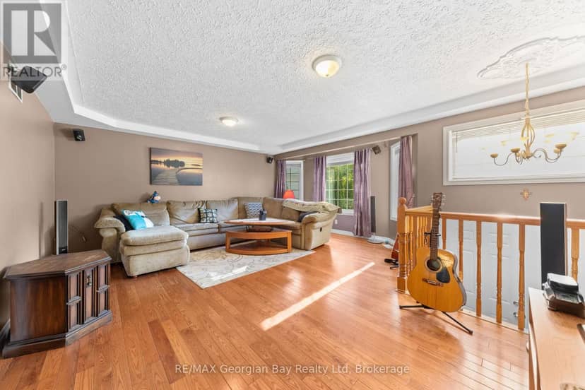477 Albert Street, Tay, photo 4