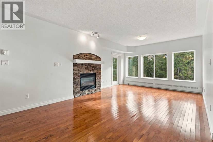 305, 30 Discovery Ridge Close SW, Calgary, photo 3