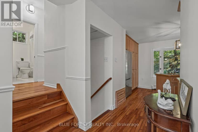 786 Springbank Drive, London South, photo 7