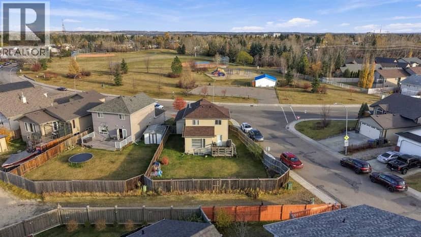 72 Oak Drive, Red Deer, photo 2