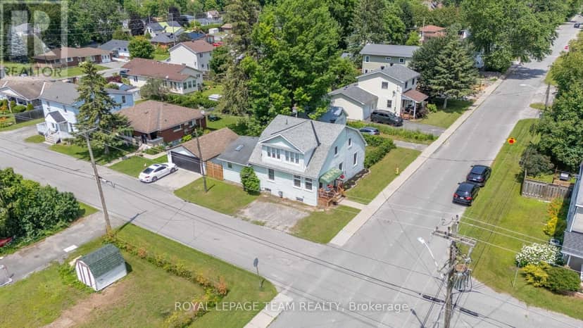 301 Oxford Street E, North Grenville