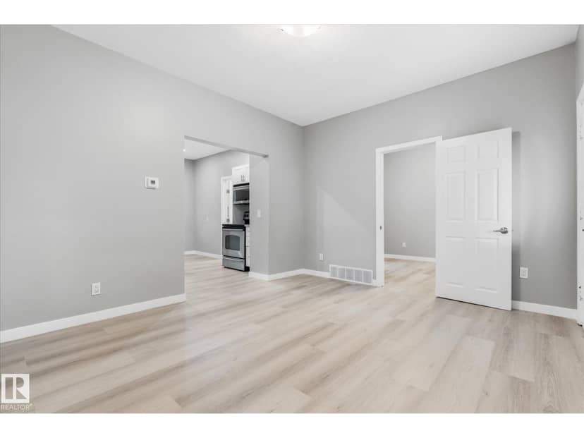 4909 50 ST, Legal, photo 5