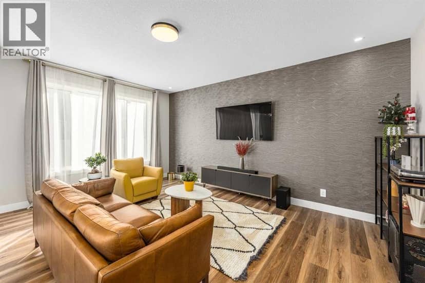 20 Carringham Heights NW, Calgary, photo 8