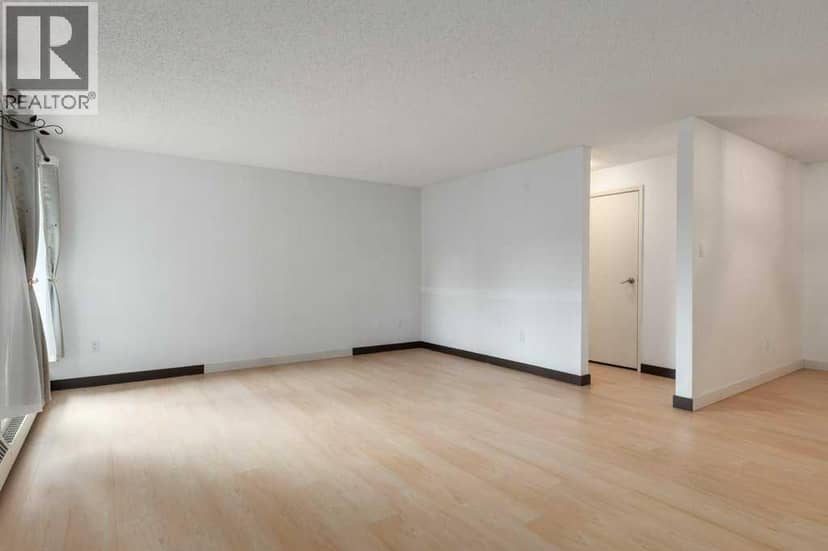 305, 550 Westwood Drive SW, Calgary, photo 8
