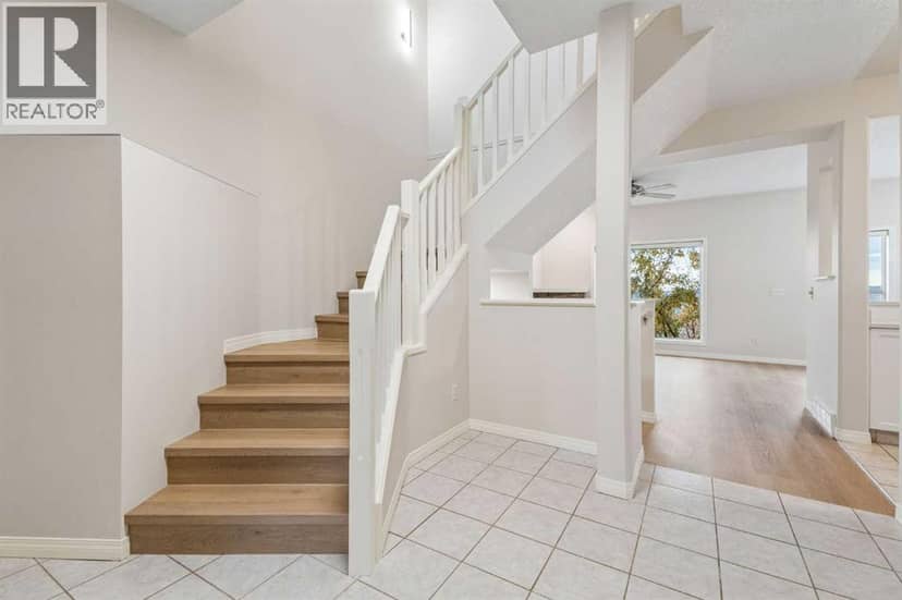 84 Rocky Vista Terrace NW, Calgary, photo 4