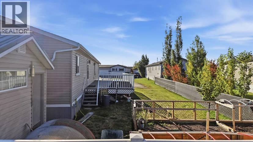 98, 15 Mackenzie Ranch Way, Lacombe, photo 3