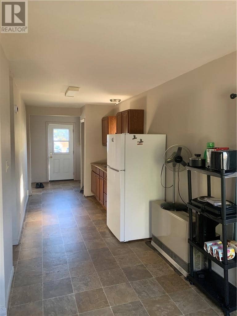 298 Tudhope, Espanola, photo 5