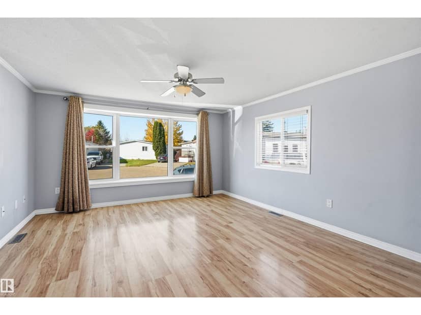 2626 10770 Winterburn RD NW, Edmonton, photo 3