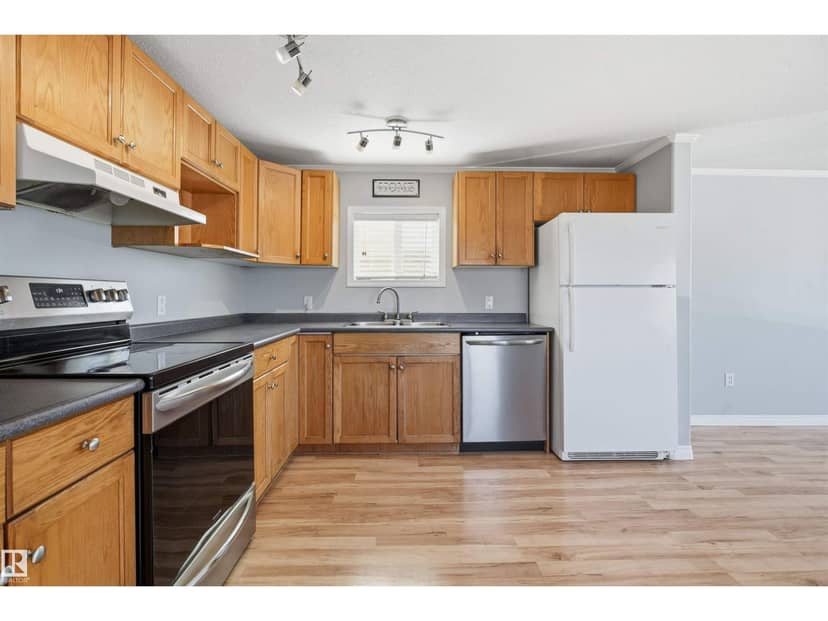 2626 10770 Winterburn RD NW, Edmonton, photo 6