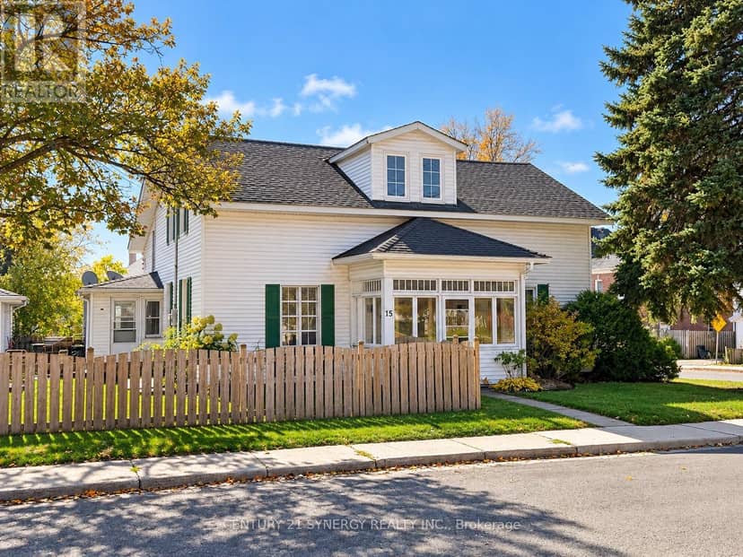 15 Strathcona Street, Smiths Falls