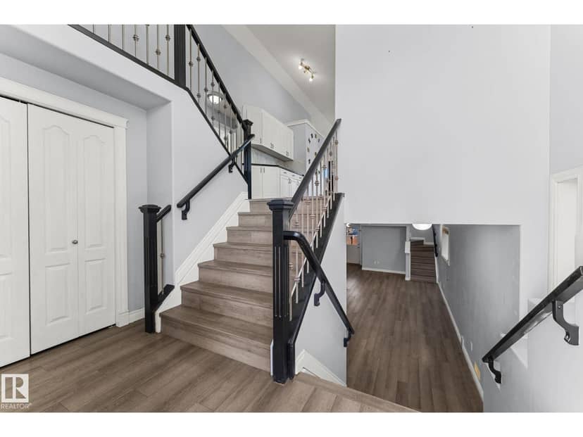 15407 47 ST NW NW, Edmonton, photo 3