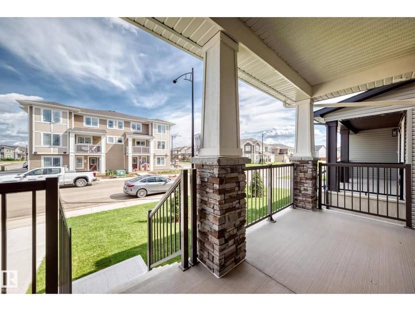 1516 205 ST NW, Edmonton, photo 2