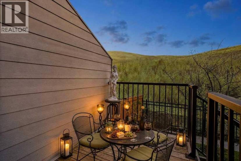 206 Cranbrook Square SE, Calgary, photo 5
