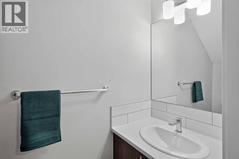 206 Cranbrook Square SE, Calgary, photo 8