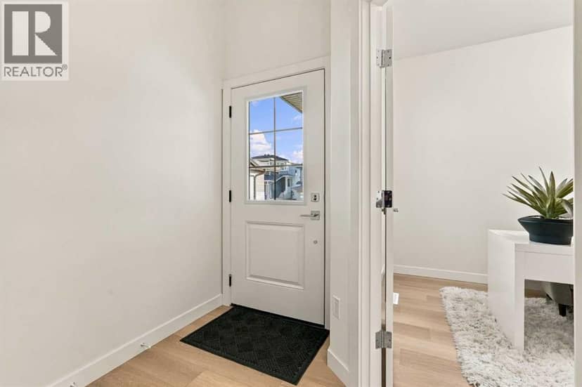 99 Heritage Manor, Cochrane, photo 2
