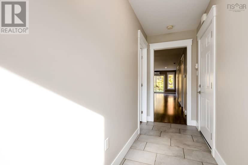 50 Founders Court, Porters Lake, photo 3