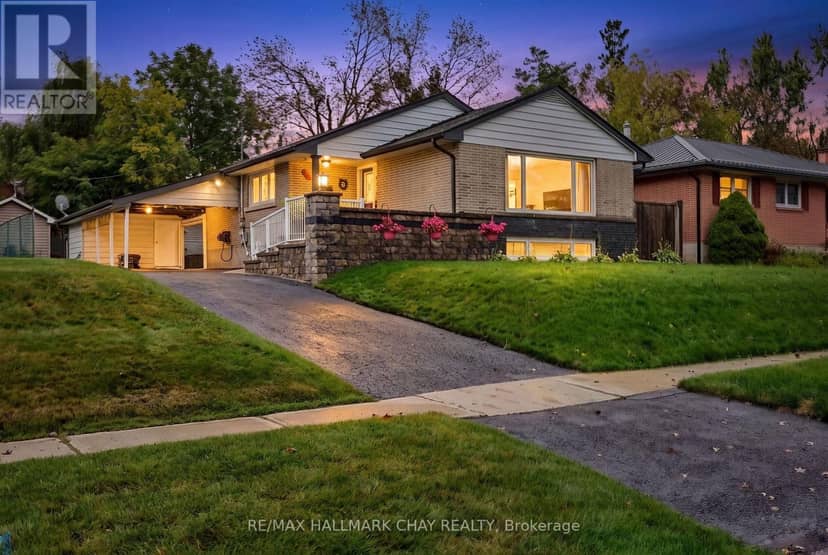 23 Marion Crescent, Barrie