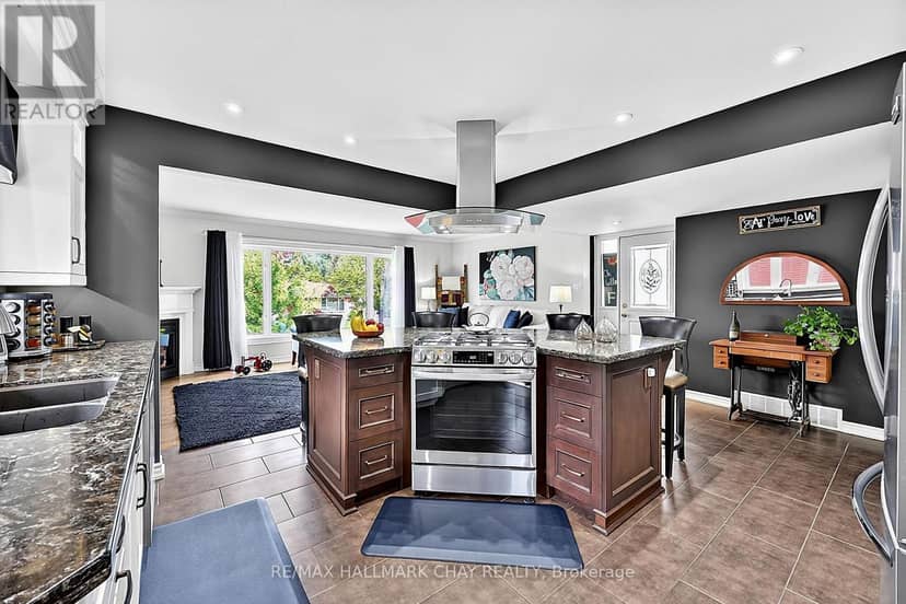 23 Marion Crescent, Barrie, photo 5