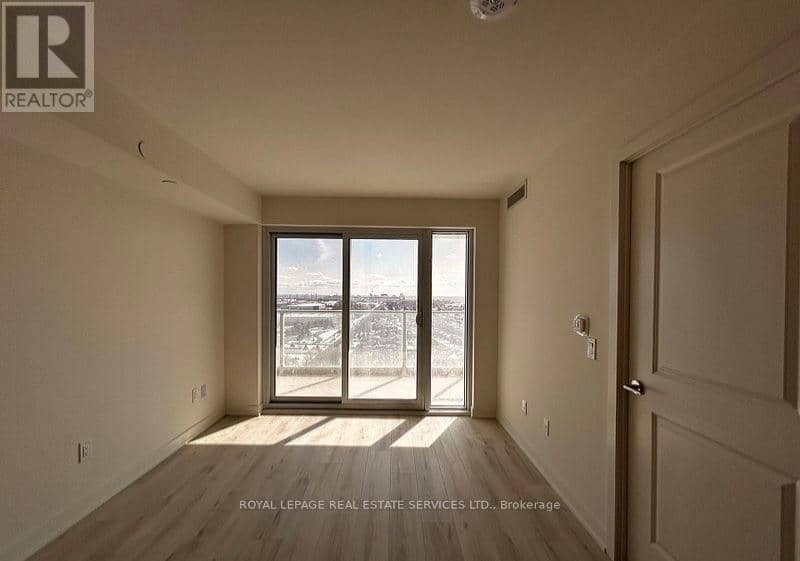 1707 - 1010 Sandy Beach Road, Pickering, photo 4