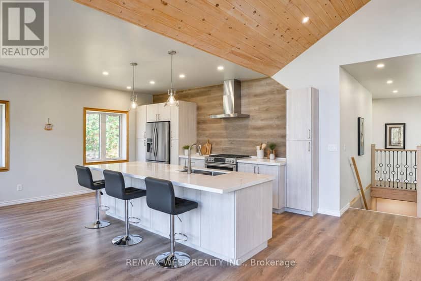1269 Ril Lake Road S, Lake of Bays, photo 6