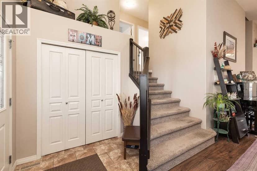 346 Lettice Perry Road N, Lethbridge, photo 4