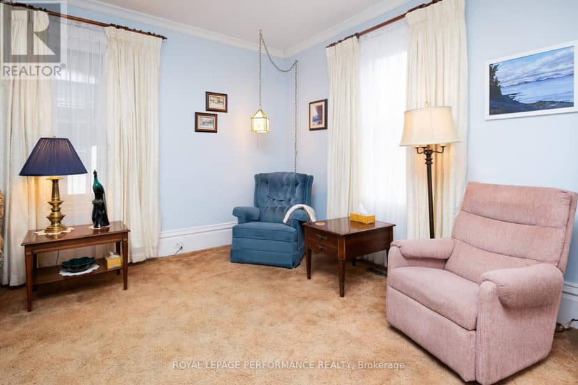 11 Peter Street, North Glengarry, photo 8