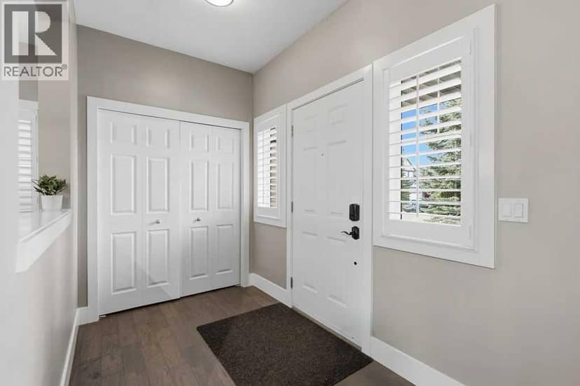 98 Evergreen Common SW, Calgary, photo 3