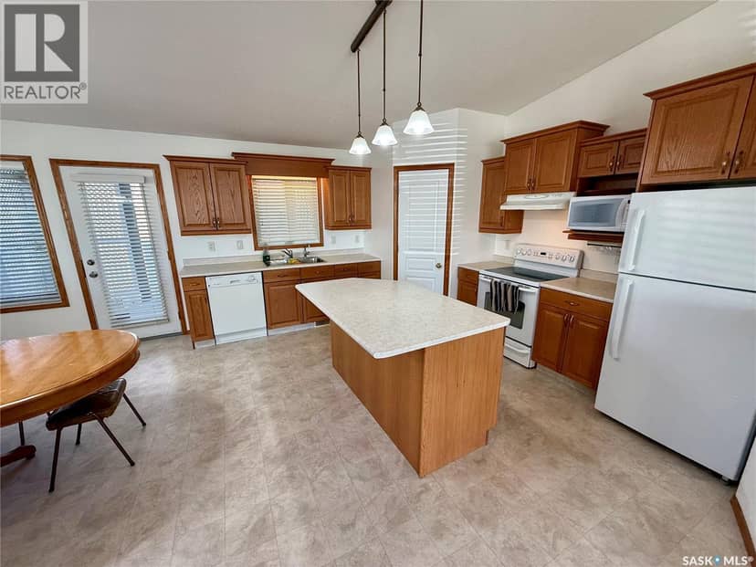 3512 Bishop CRESCENT E, Regina, photo 3