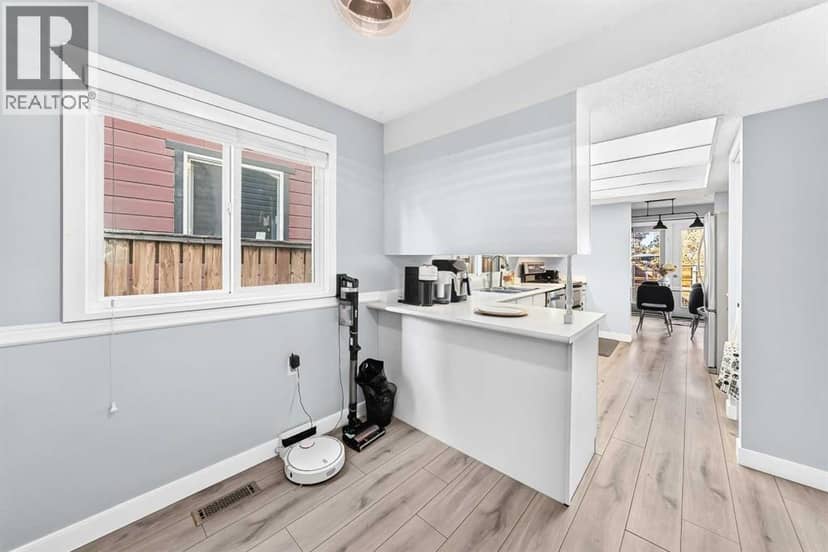 52 Cedargrove Road SW, Calgary, photo 5