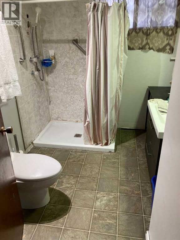 4431 Greenview Drive NE, Calgary, photo 4