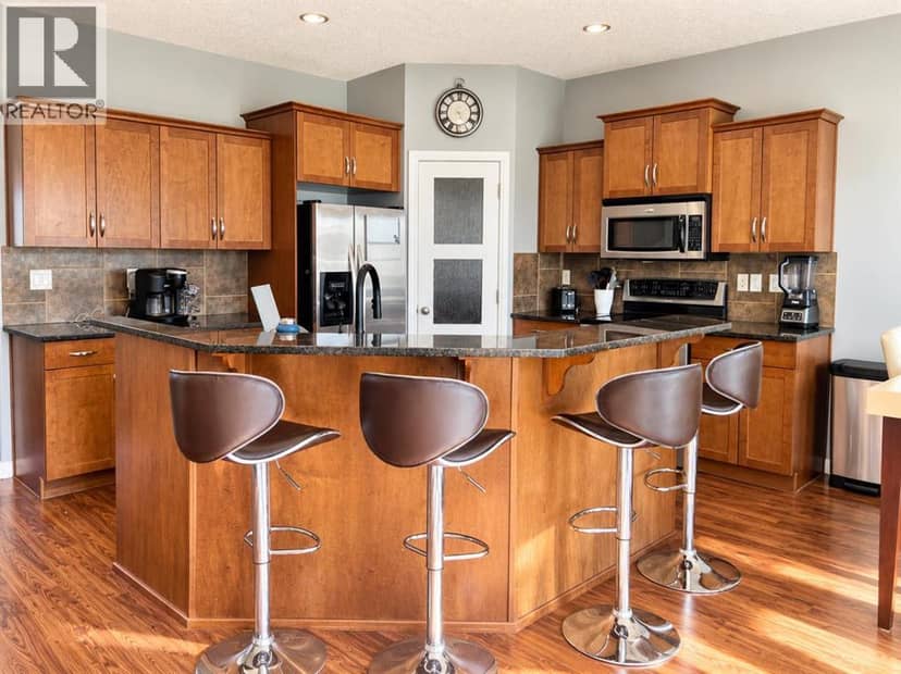 14 Thyrza Burkitt Place, Lethbridge, photo 5