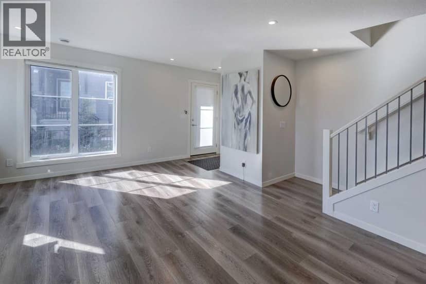 319, 260 Rowley Way NW, Calgary, photo 4