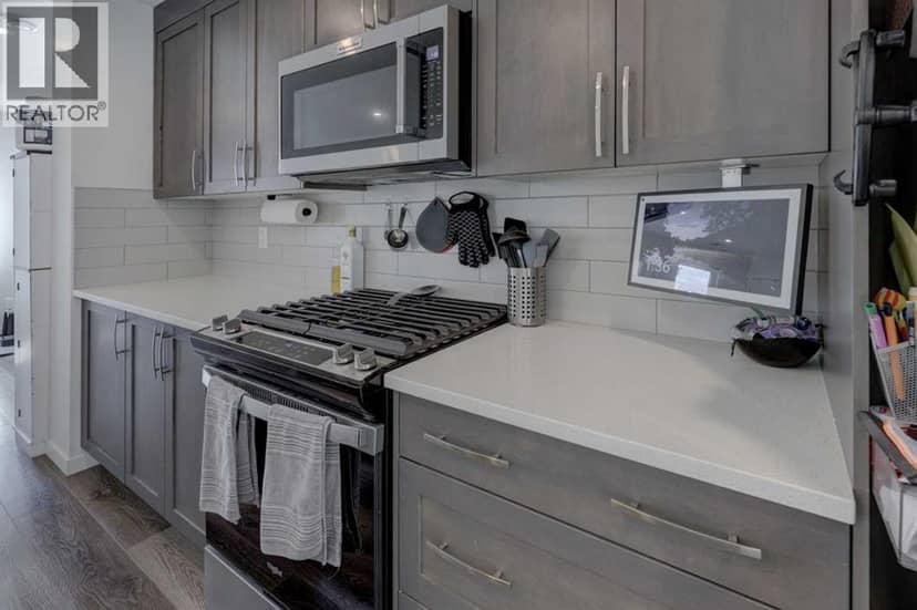 319, 260 Rowley Way NW, Calgary, photo 8