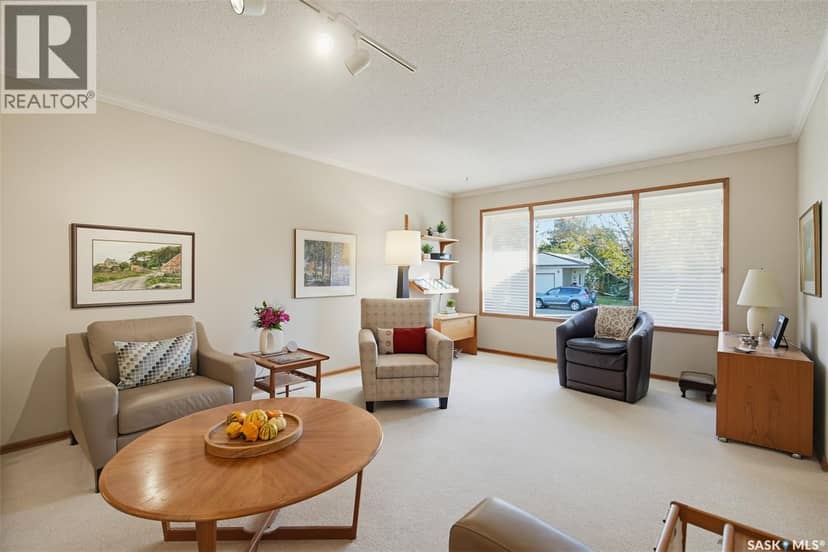 25 Yale CRESCENT, Saskatoon, photo 5