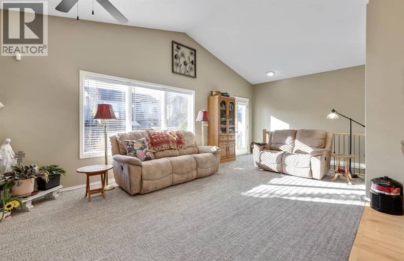 105 Willow Ridge Crescent SW, Diamond Valley, photo 7
