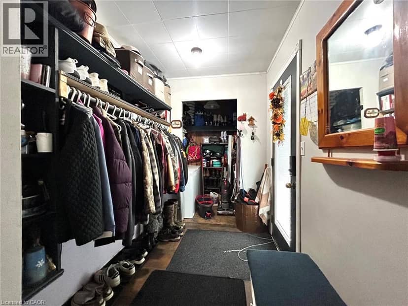 380 LIMIT Street, Massey, photo 6