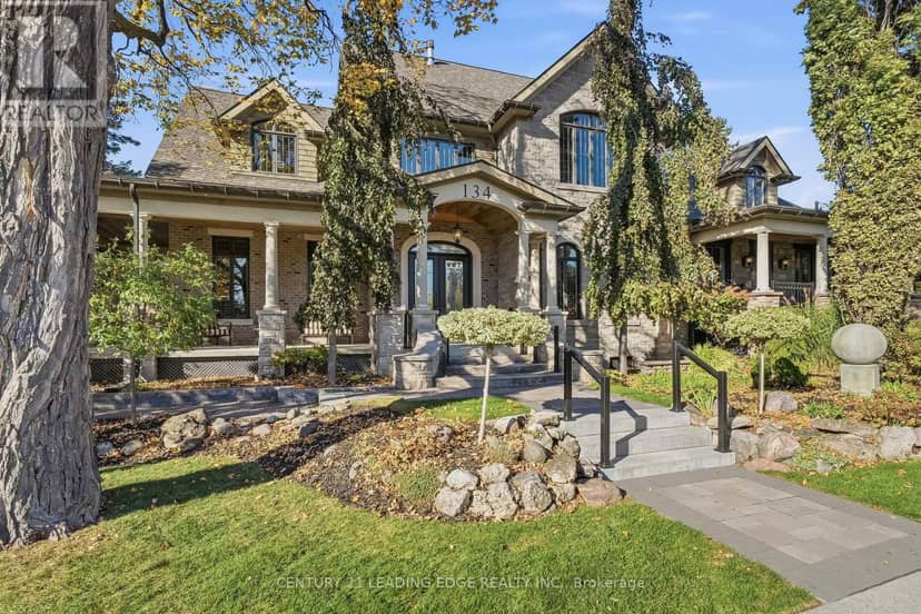 134 Front Street E, Whitby