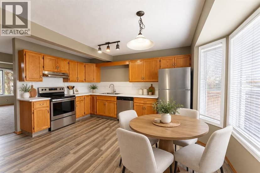 16 Davis Close, Red Deer, photo 6